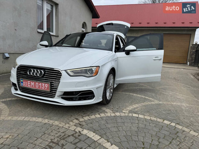 Белый Ауди A3 Sportback, объемом двигателя 1.4 л и пробегом 225 тыс. км за 13550 $, фото 6 на Automoto.ua