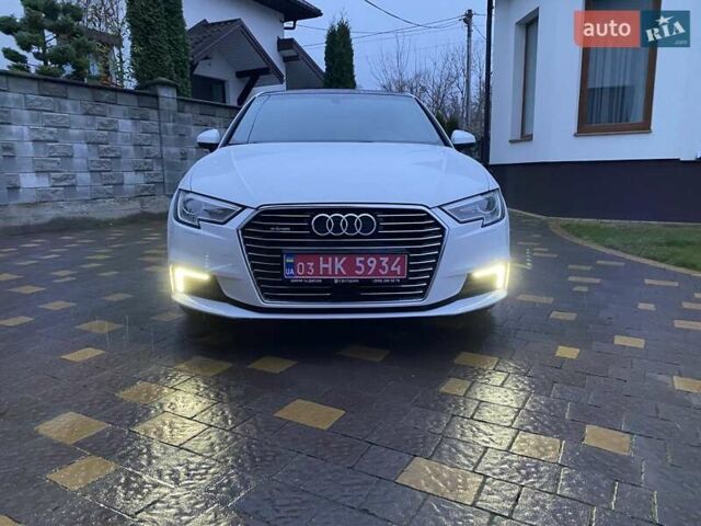 Белый Ауди A3 Sportback, объемом двигателя 1.4 л и пробегом 117 тыс. км за 16300 $, фото 20 на Automoto.ua