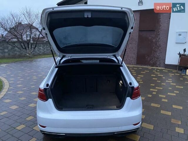 Белый Ауди A3 Sportback, объемом двигателя 1.4 л и пробегом 117 тыс. км за 16300 $, фото 21 на Automoto.ua