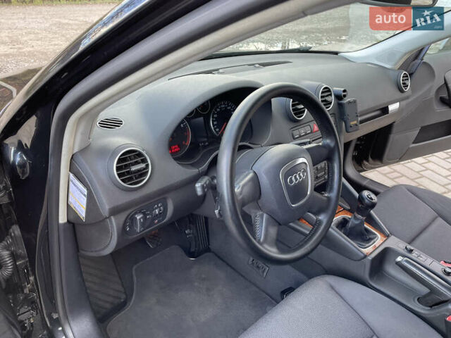Черный Ауди A3 Sportback, объемом двигателя 1.6 л и пробегом 147 тыс. км за 6999 $, фото 19 на Automoto.ua