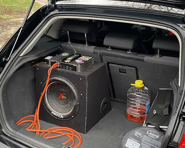 Черный Ауди A3 Sportback, объемом двигателя 1.8 л и пробегом 248 тыс. км за 10200 $, фото 4 на Automoto.ua