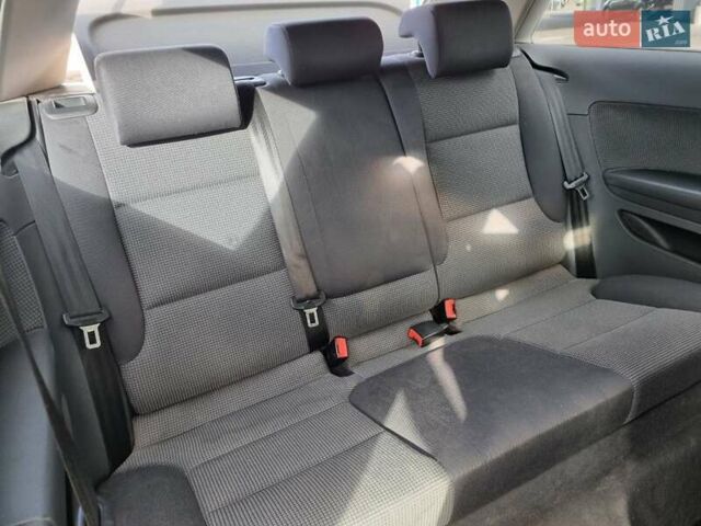 Красный Ауди A3 Sportback, объемом двигателя 1.6 л и пробегом 226 тыс. км за 5300 $, фото 22 на Automoto.ua