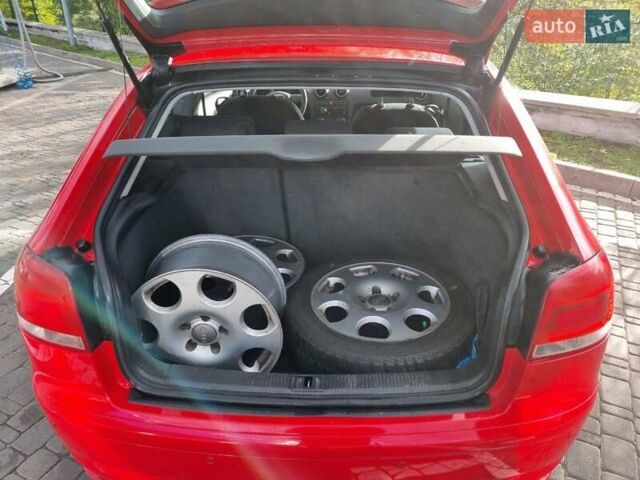 Красный Ауди A3 Sportback, объемом двигателя 1.6 л и пробегом 226 тыс. км за 5300 $, фото 15 на Automoto.ua