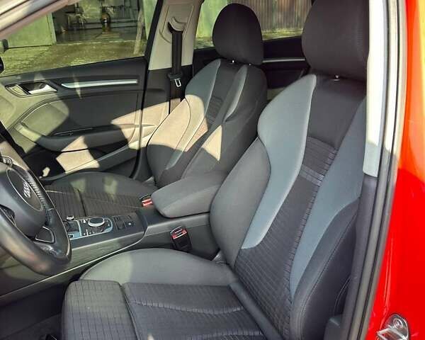 Ауди A3 Sportback 2015 в Черновцах на Automoto.ua Красный Ауди A3 Sportback, объемом двигателя 1.4 л и пробегом 140 тыс. км за 12700 $, фото 11 на Automoto.ua
