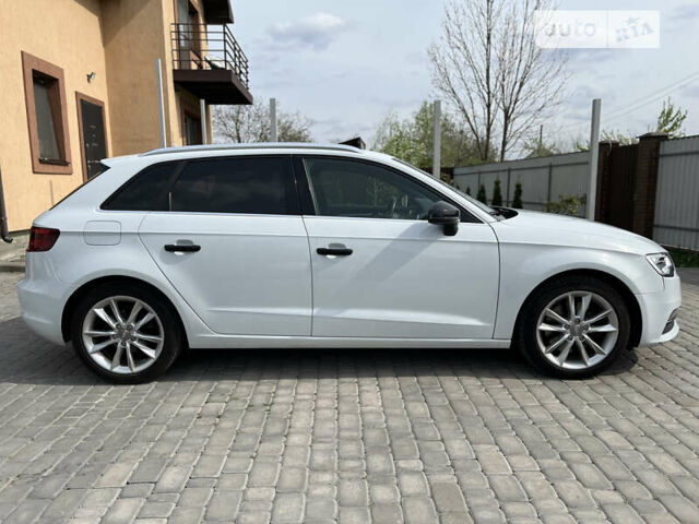 Ауді A3 Sportback, об'ємом двигуна 1.8 л та пробігом 225 тис. км за 15500 $, фото 8 на Automoto.ua