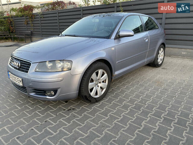 Сірий Ауді A3 Sportback, об'ємом двигуна 2 л та пробігом 291 тис. км за 5300 $, фото 1 на Automoto.ua
