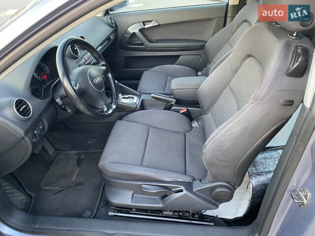 Сірий Ауді A3 Sportback, об'ємом двигуна 2 л та пробігом 291 тис. км за 5300 $, фото 6 на Automoto.ua