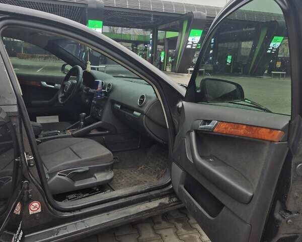 Сірий Ауді A3 Sportback, об'ємом двигуна 1.6 л та пробігом 323 тис. км за 5225 $, фото 9 на Automoto.ua