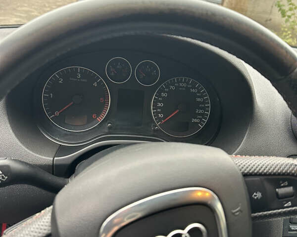 Серый Ауди A3 Sportback, объемом двигателя 2 л и пробегом 325 тыс. км за 9000 $, фото 13 на Automoto.ua