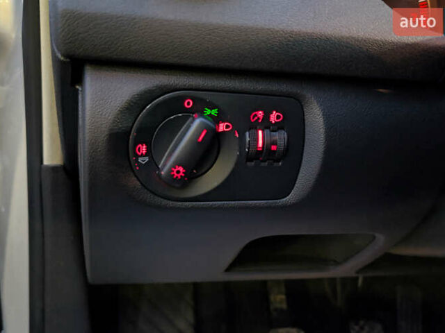 Сірий Ауді A3 Sportback, об'ємом двигуна 0 л та пробігом 190 тис. км за 6999 $, фото 13 на Automoto.ua