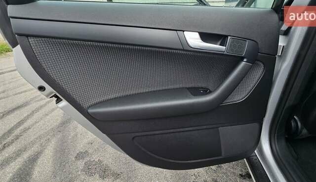 Серый Ауди A3 Sportback, объемом двигателя 1.8 л и пробегом 187 тыс. км за 7800 $, фото 16 на Automoto.ua