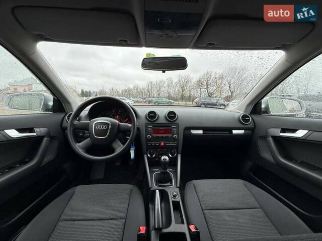 Серый Ауди A3 Sportback, объемом двигателя 0 л и пробегом 189 тыс. км за 6999 $, фото 13 на Automoto.ua
