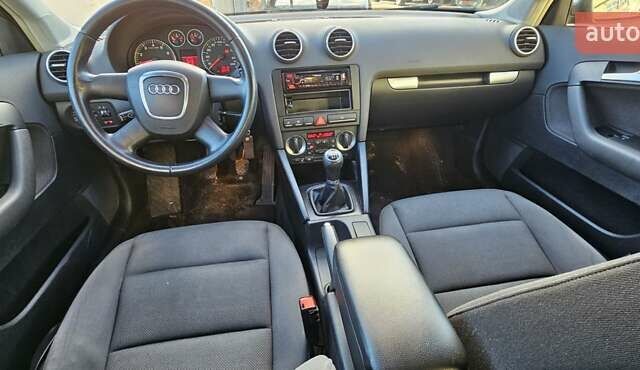 Сірий Ауді A3 Sportback, об'ємом двигуна 1.4 л та пробігом 168 тис. км за 6800 $, фото 11 на Automoto.ua