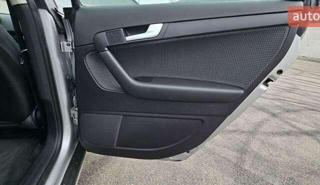 Серый Ауди A3 Sportback, объемом двигателя 1.8 л и пробегом 187 тыс. км за 7800 $, фото 20 на Automoto.ua