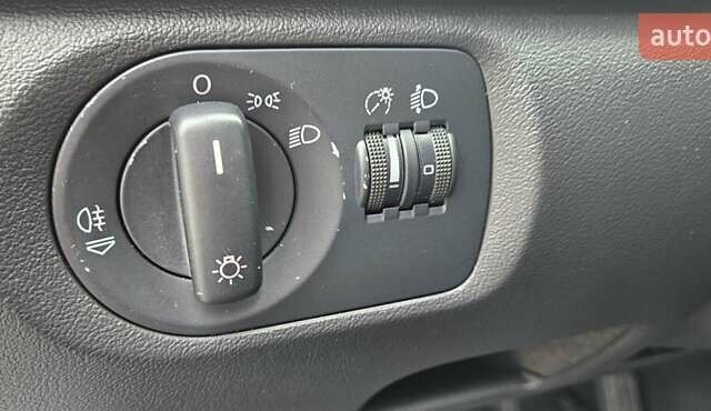 Серый Ауди A3 Sportback, объемом двигателя 1.8 л и пробегом 187 тыс. км за 7800 $, фото 8 на Automoto.ua