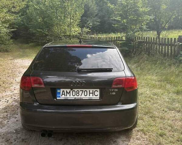 Серый Ауди A3 Sportback, объемом двигателя 1.8 л и пробегом 317 тыс. км за 6850 $, фото 5 на Automoto.ua