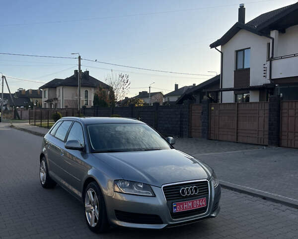 Серый Ауди A3 Sportback, объемом двигателя 1.4 л и пробегом 198 тыс. км за 8450 $, фото 2 на Automoto.ua