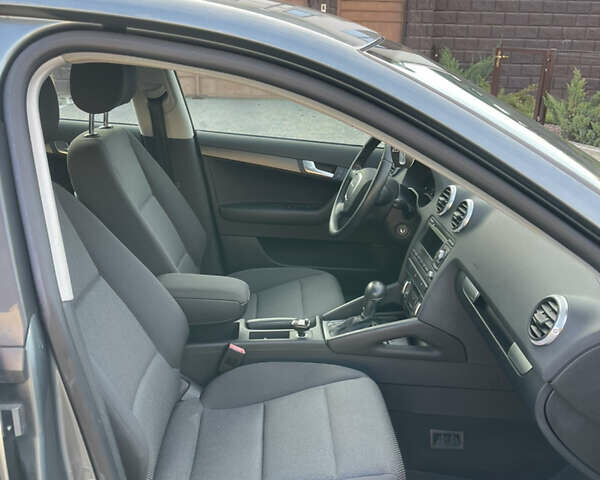 Серый Ауди A3 Sportback, объемом двигателя 1.4 л и пробегом 198 тыс. км за 8450 $, фото 18 на Automoto.ua