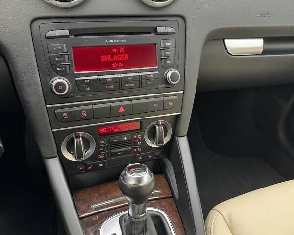 Сірий Ауді A3 Sportback, об'ємом двигуна 1.4 л та пробігом 225 тис. км за 10700 $, фото 40 на Automoto.ua