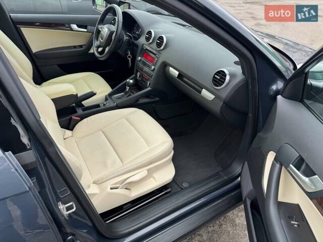 Сірий Ауді A3 Sportback, об'ємом двигуна 1.4 л та пробігом 225 тис. км за 10700 $, фото 28 на Automoto.ua