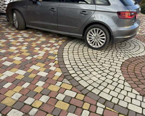 Сірий Ауді A3 Sportback, об'ємом двигуна 1.4 л та пробігом 170 тис. км за 12900 $, фото 6 на Automoto.ua