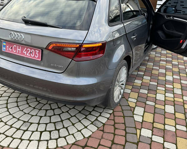 Сірий Ауді A3 Sportback, об'ємом двигуна 1.4 л та пробігом 170 тис. км за 12900 $, фото 32 на Automoto.ua