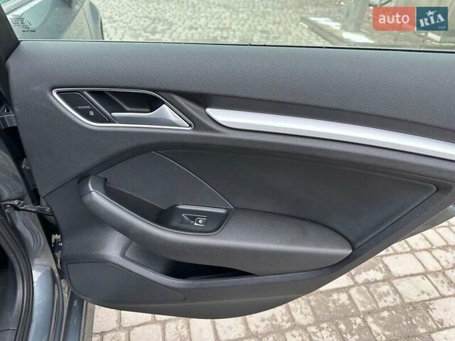 Сірий Ауді A3 Sportback, об'ємом двигуна 1.4 л та пробігом 153 тис. км за 14500 $, фото 3 на Automoto.ua