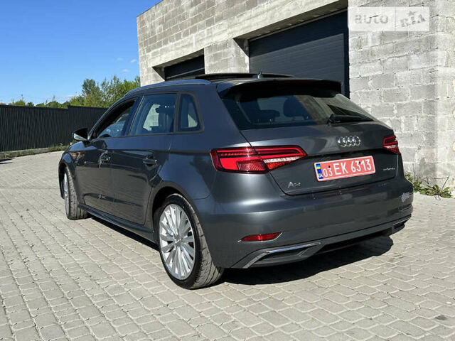 Серый Ауди A3 Sportback, объемом двигателя 1.4 л и пробегом 140 тыс. км за 14300 $, фото 1 на Automoto.ua