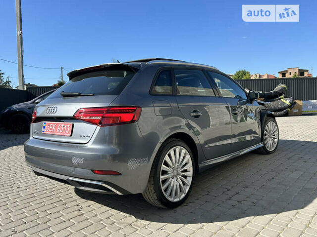 Серый Ауди A3 Sportback, объемом двигателя 1.4 л и пробегом 140 тыс. км за 14300 $, фото 3 на Automoto.ua