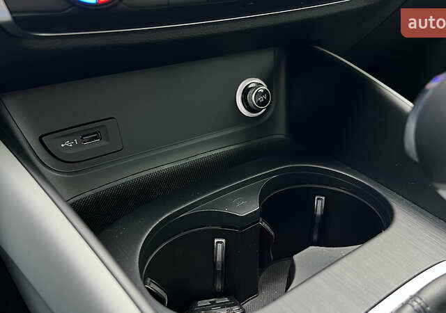 Серый Ауди A3 Sportback, объемом двигателя 1.4 л и пробегом 168 тыс. км за 17900 $, фото 16 на Automoto.ua