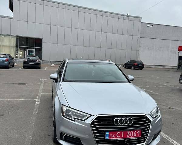 Серый Ауди A3 Sportback, объемом двигателя 1.4 л и пробегом 167 тыс. км за 17900 $, фото 13 на Automoto.ua