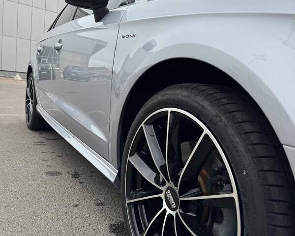 Серый Ауди A3 Sportback, объемом двигателя 1.4 л и пробегом 167 тыс. км за 17900 $, фото 15 на Automoto.ua