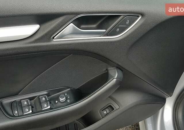 Серый Ауди A3 Sportback, объемом двигателя 0 л и пробегом 97 тыс. км за 17300 $, фото 19 на Automoto.ua