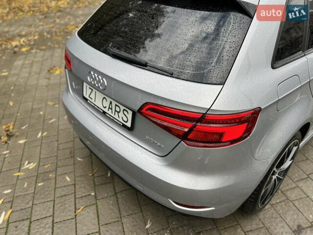 Серый Ауди A3 Sportback, объемом двигателя 1.4 л и пробегом 168 тыс. км за 17900 $, фото 10 на Automoto.ua