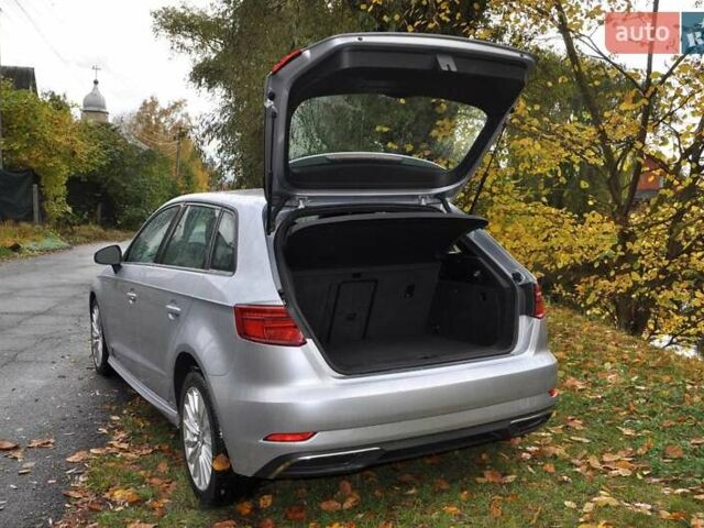 Серый Ауди A3 Sportback, объемом двигателя 0 л и пробегом 97 тыс. км за 17300 $, фото 8 на Automoto.ua