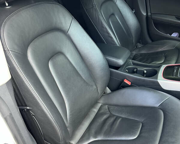 Белый Ауди A5 Sportback, объемом двигателя 2 л и пробегом 194 тыс. км за 9900 $, фото 10 на Automoto.ua