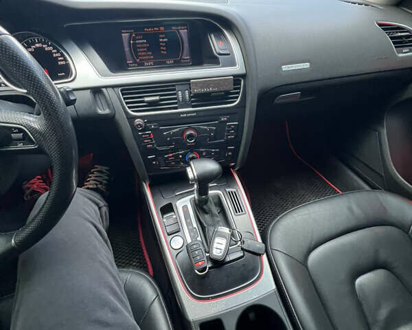 Белый Ауди A5 Sportback, объемом двигателя 2 л и пробегом 194 тыс. км за 9900 $, фото 19 на Automoto.ua
