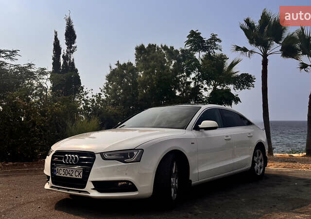 Ауді A5 Sportback 2012 у Києві на Automoto.ua Білий Ауді A5 Sportback, об'ємом двигуна 1.8 л та пробігом 248 тис. км за 12800 $, фото 2 на Automoto.ua
