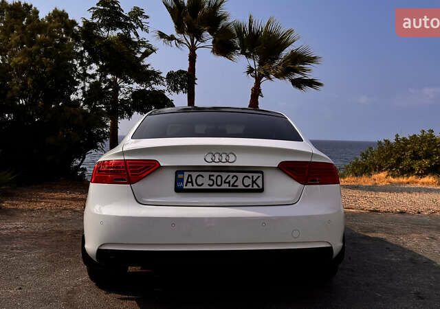 Ауді A5 Sportback 2012 у Києві на Automoto.ua Білий Ауді A5 Sportback, об'ємом двигуна 1.8 л та пробігом 248 тис. км за 12800 $, фото 4 на Automoto.ua