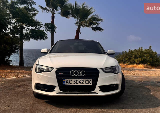 Ауді A5 Sportback 2012 у Києві на Automoto.ua Білий Ауді A5 Sportback, об'ємом двигуна 1.8 л та пробігом 248 тис. км за 12800 $, фото 1 на Automoto.ua