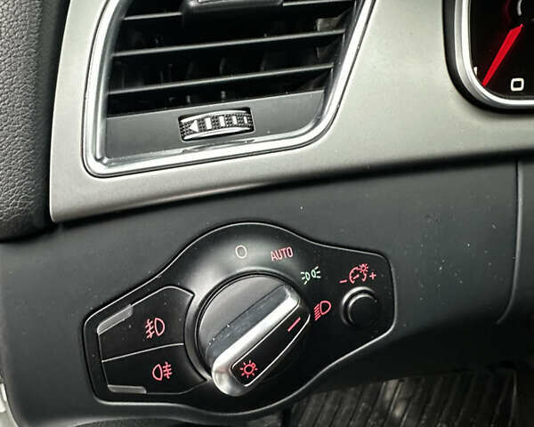 Білий Ауді A5 Sportback, об'ємом двигуна 1.8 л та пробігом 136 тис. км за 10950 $, фото 15 на Automoto.ua