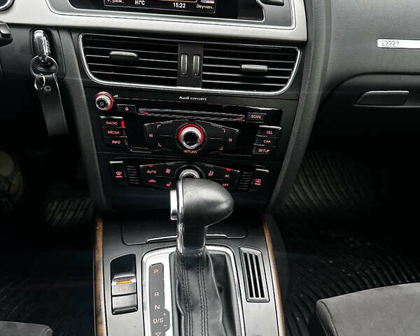 Білий Ауді A5 Sportback, об'ємом двигуна 1.8 л та пробігом 136 тис. км за 10950 $, фото 14 на Automoto.ua