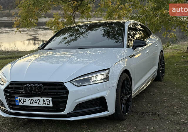 Белый Ауди A5 Sportback, объемом двигателя 2 л и пробегом 133 тыс. км за 25500 $, фото 9 на Automoto.ua