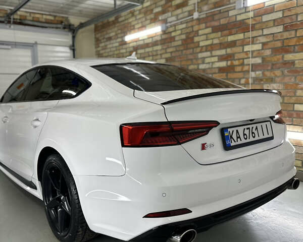 Белый Ауди A5 Sportback, объемом двигателя 2 л и пробегом 101 тыс. км за 23800 $, фото 12 на Automoto.ua