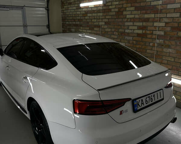 Белый Ауди A5 Sportback, объемом двигателя 2 л и пробегом 101 тыс. км за 23800 $, фото 13 на Automoto.ua
