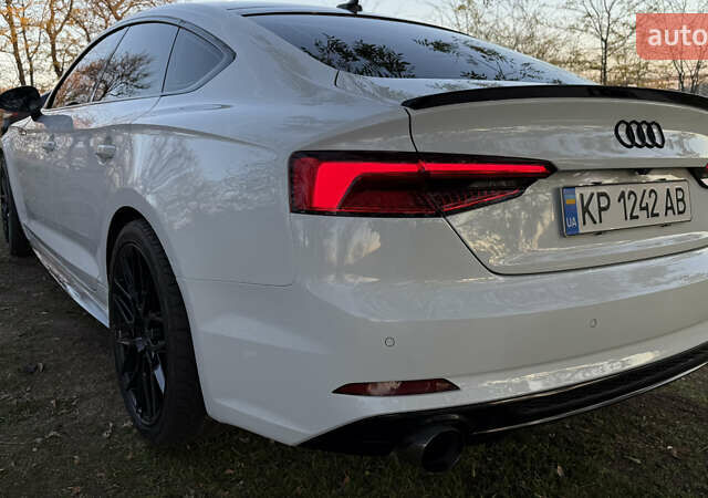 Белый Ауди A5 Sportback, объемом двигателя 2 л и пробегом 133 тыс. км за 25500 $, фото 14 на Automoto.ua