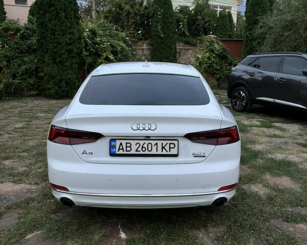Белый Ауди A5 Sportback, объемом двигателя 2 л и пробегом 49 тыс. км за 26500 $, фото 5 на Automoto.ua