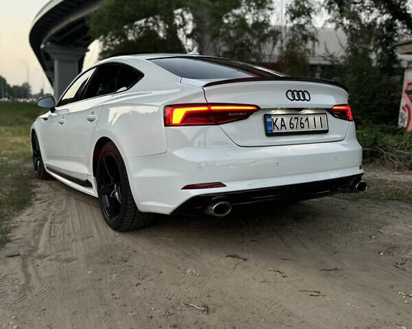 Белый Ауди A5 Sportback, объемом двигателя 2 л и пробегом 101 тыс. км за 23800 $, фото 2 на Automoto.ua