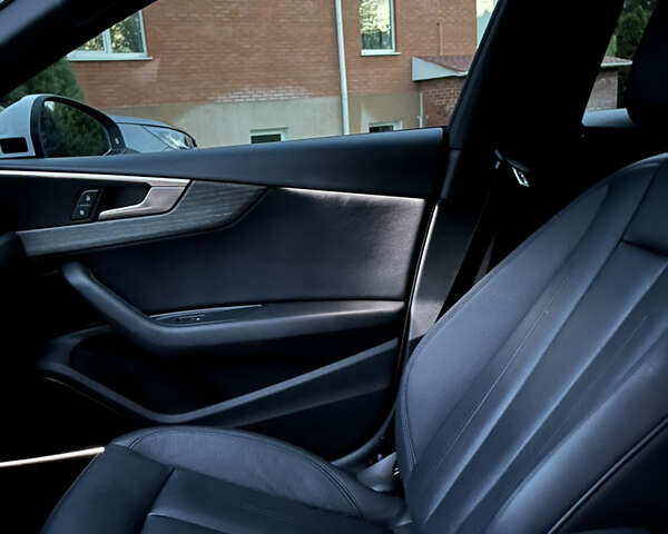 Белый Ауди A5 Sportback, объемом двигателя 2 л и пробегом 49 тыс. км за 26500 $, фото 13 на Automoto.ua