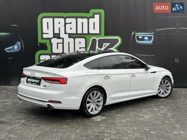 Белый Ауди A5 Sportback, объемом двигателя 2 л и пробегом 77 тыс. км за 21500 $, фото 71 на Automoto.ua